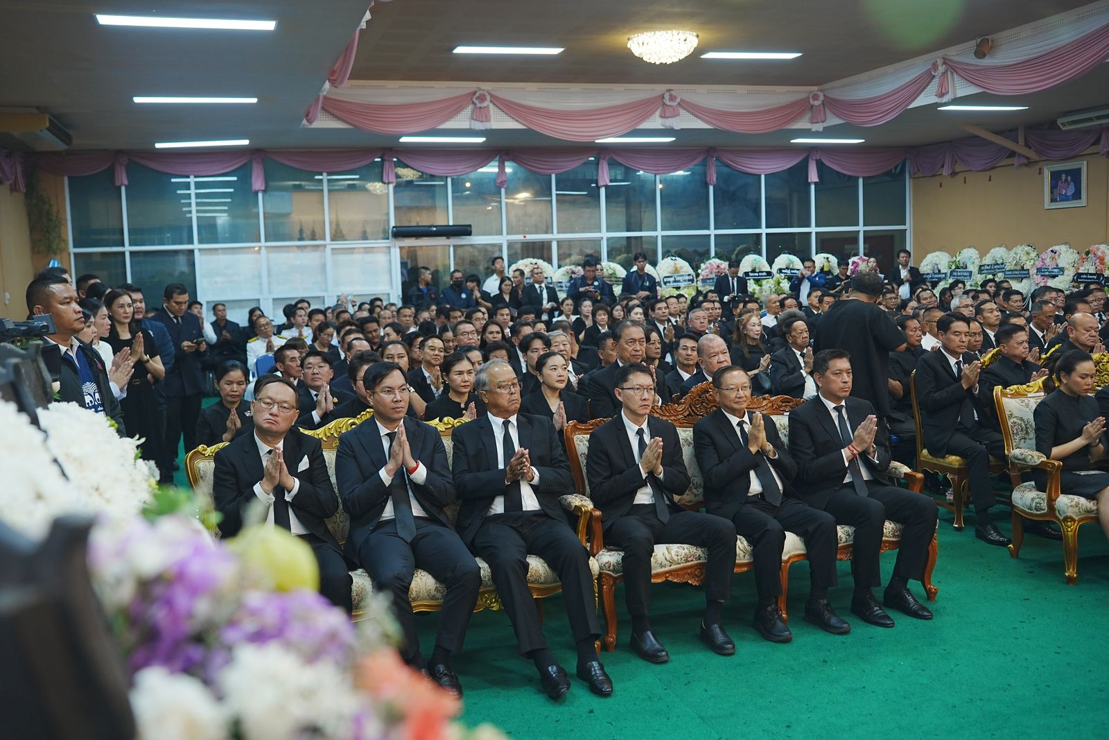 นายกรัฐมนตรี ทักษิณ สมชาย แพทองธาร อนุทิน พิธีสวดพระอภิธรรม เกรียง กัลป์ตินันท์