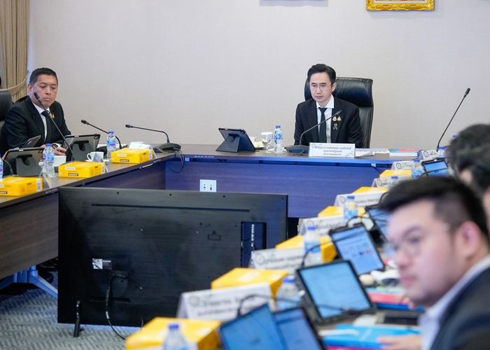 'ยศชนัน' ถกบอร์ดปฐมวัย ลุย 2 นโยบายด่วน เชื่อม Big Data กันเด็กตกหล่น คุมเข้มการสอบแข่งขันวิชาการในเด็กเล็ก