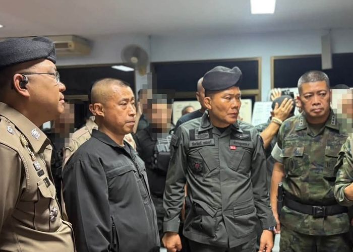 'พล.ต.อ.สำราญฯ' ลงพื้นที่นราธิวาส บัญชาการติดตามตัวคนร้ายยิงต่อสู้ตำรวจ กำชับข่าวเชิงลึกปฏิบัติการรัดกุม ปลอดภัย