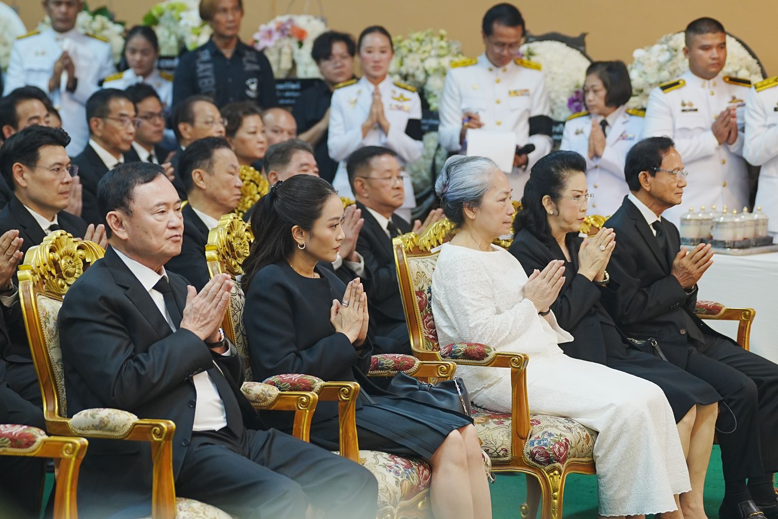 นายกรัฐมนตรี ทักษิณ สมชาย แพทองธาร อนุทิน พิธีสวดพระอภิธรรม เกรียง กัลป์ตินันท์