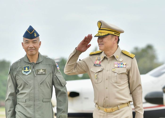 นายกฯ ตรวจเยี่ยมกองบิน 1 ชมศักยภาพ F-16 ย้ำรัฐบาลพร้อมสนับสนุนกองทัพอากาศรับมือทุกสถานการณ์
