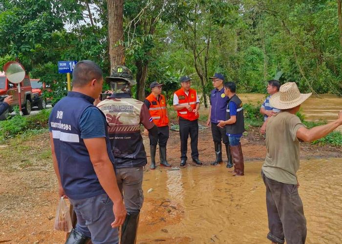 ปภ. เตรียมพร้อมรับมือ แก้ไขปัญหาน้ำท่วมเหนือ อีสาน ส่งเครื่องจักรกลบรรเทาความเดือดร้อนของประชาชน