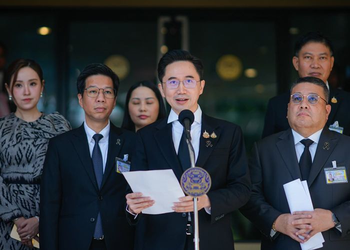 'ยศชนัน' ชงกฎหมายแรงงาน 4 ฉบับ เข้า ครม. ดันสิทธิคนประจำเรือ-ผู้รับงานทำที่บ้าน พร้อมอัปเกรดสวัสดิการรัฐวิสาหกิจรับ 'สมรสเท่าเทียม'